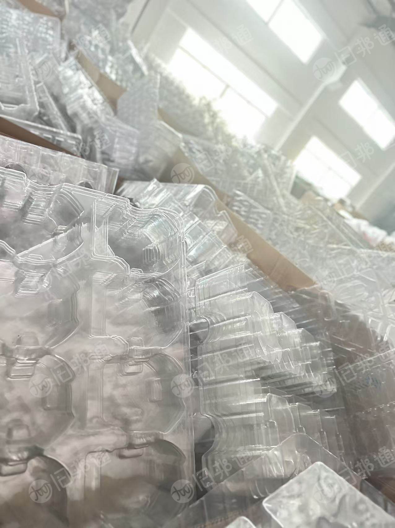 出售pet吸塑盒毛料、A级B级都有，月供100吨