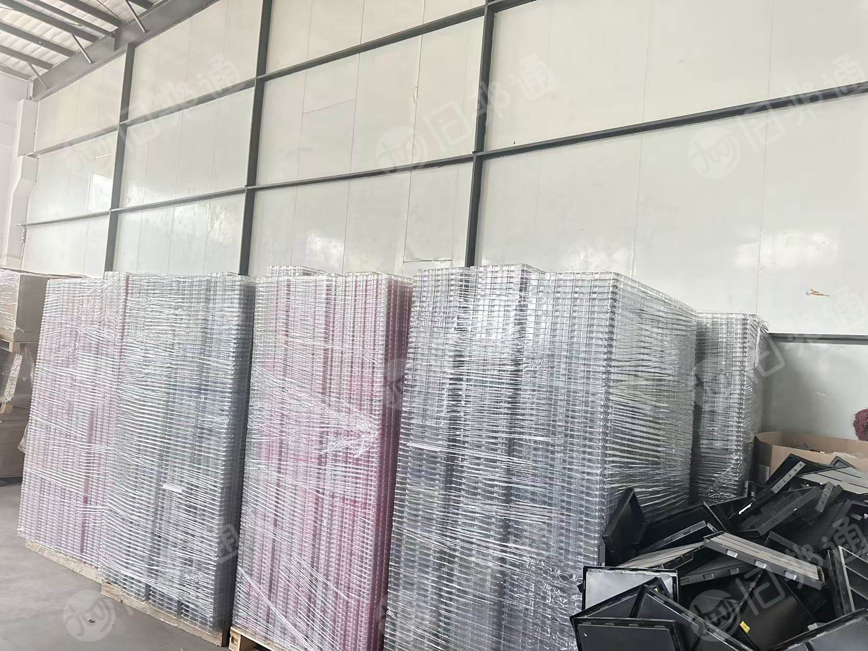 出售pet吸塑盒毛料、A级B级都有，月供100吨