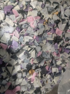 出售键盘合金破碎料，月供50吨