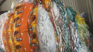 出售纸铝废料，含铝量9-11%，现货有一挂车多