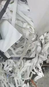 出售Pet塑料纸废料，板材膜下来的，现货有15吨