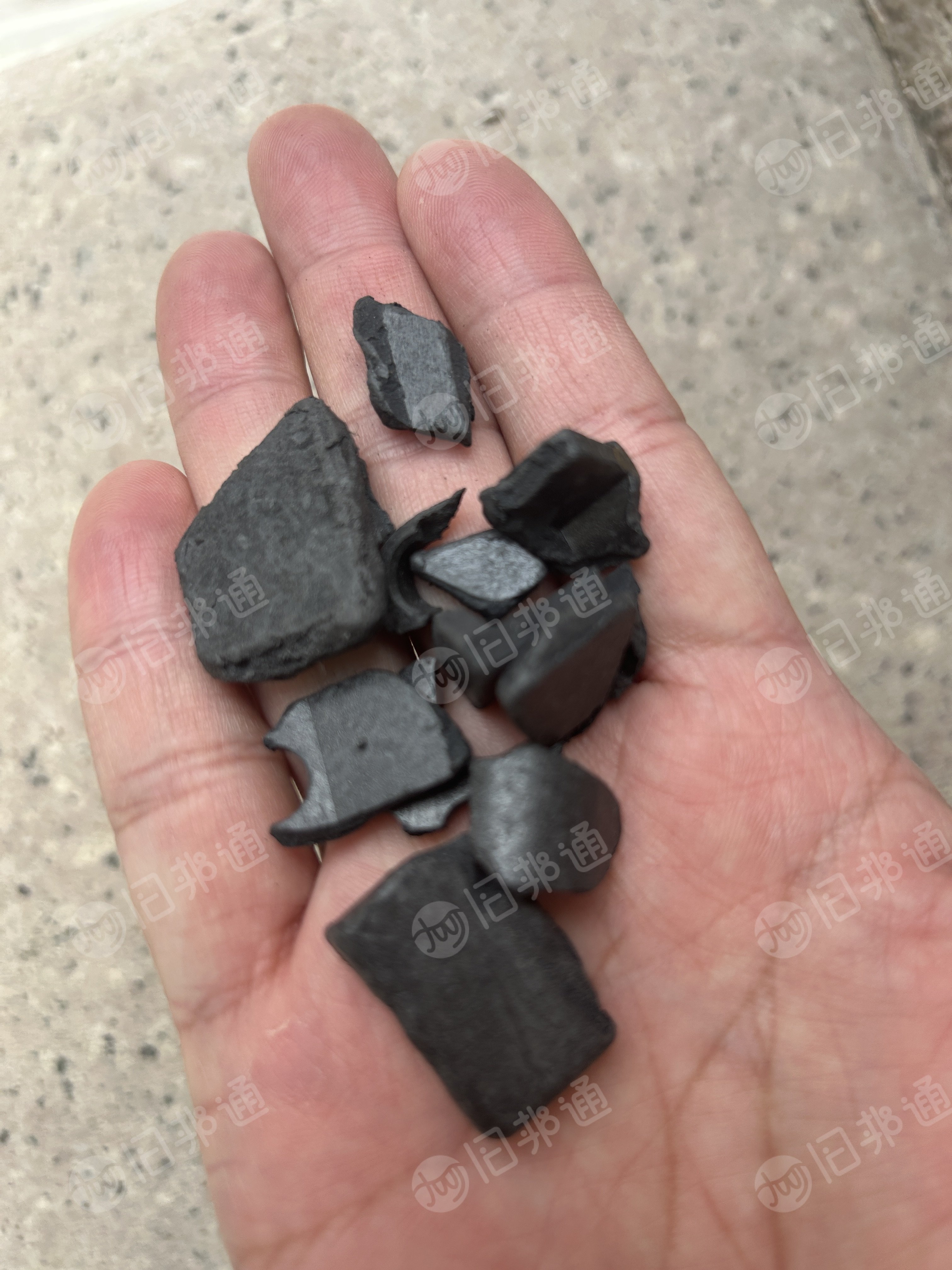 出售汽车合金破碎料，冲击没测过，月供20多吨