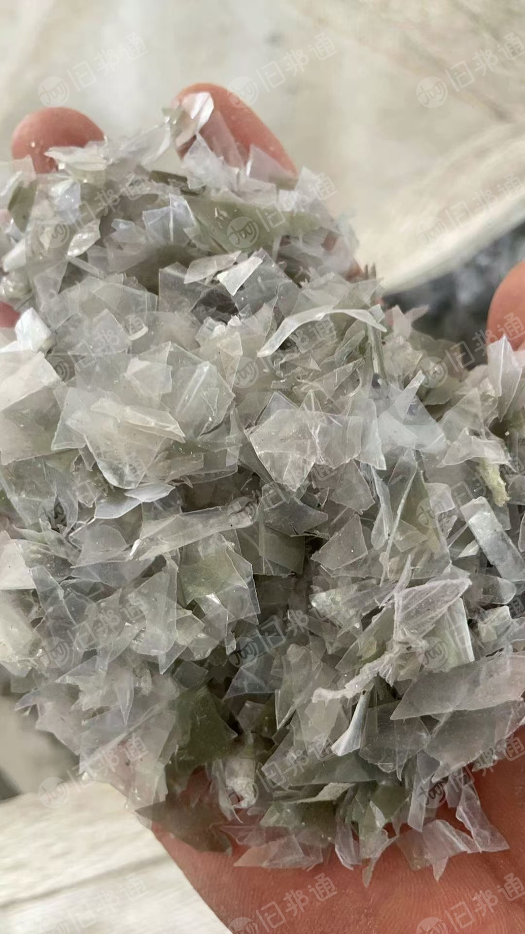 大量求购PVC铝材膜破碎料，磨粉用