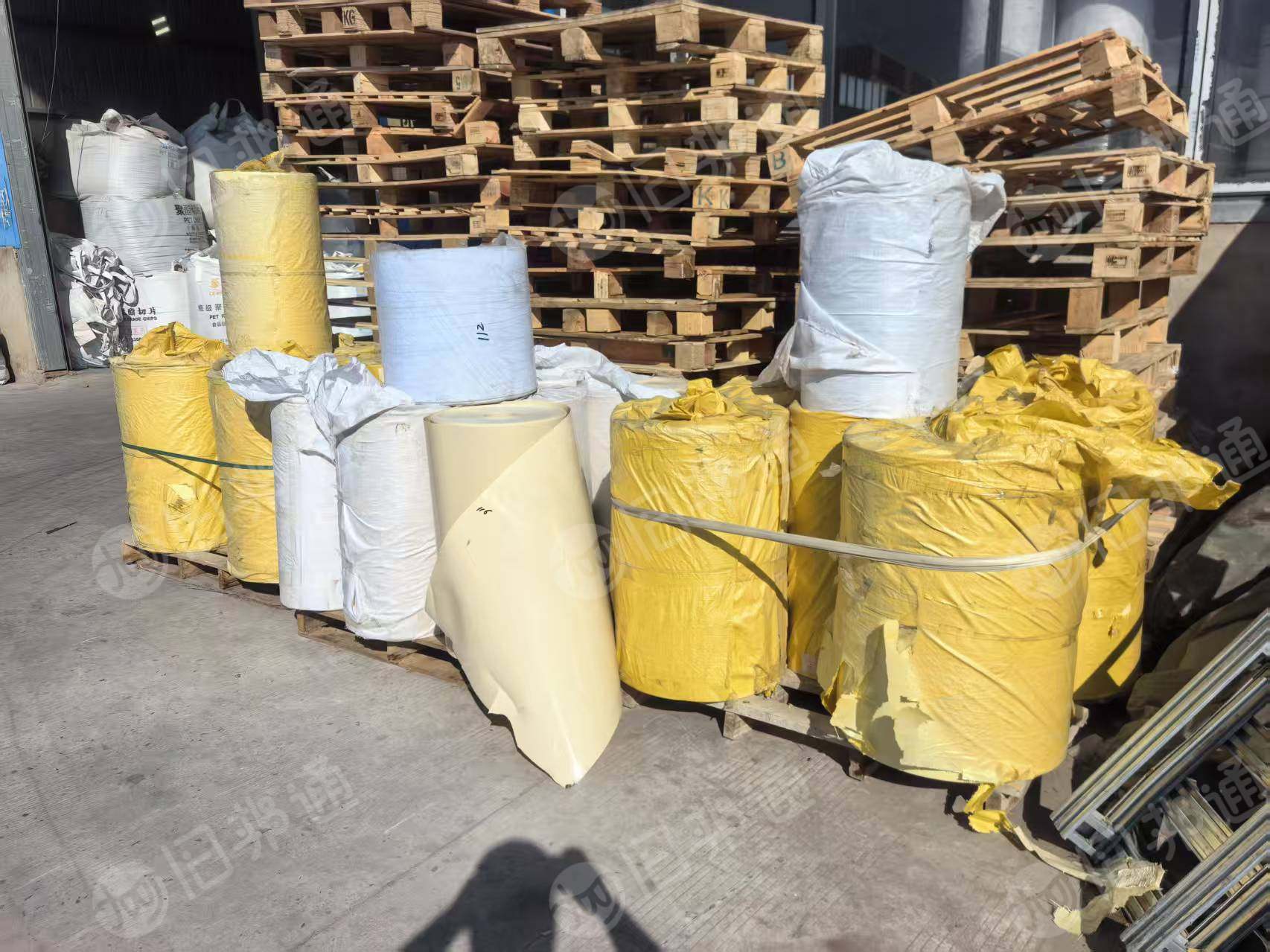 长期出售PET植绒边料