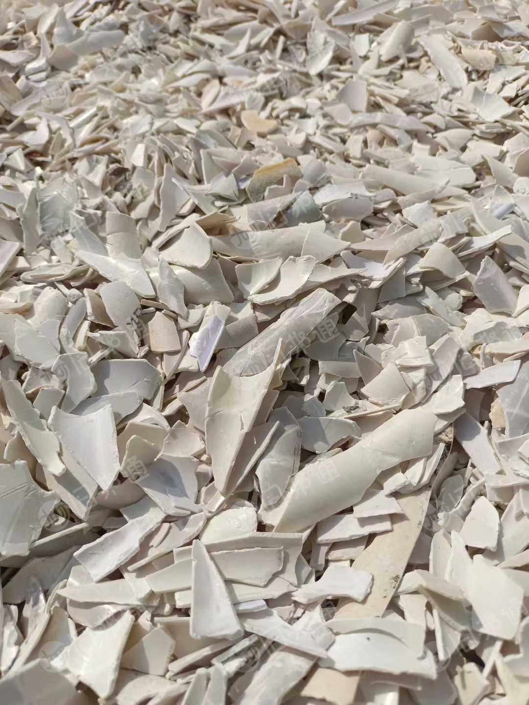 出售硬质PVC破碎料,大小管破碎料(55统货),墙板破碎料等