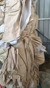 出售纸塑袋，现货5吨，