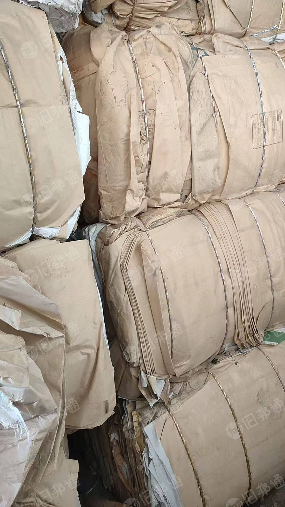 出售纸塑袋，现货5吨，