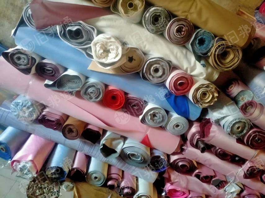 长期出售PVC二等皮革面料，库存皮革