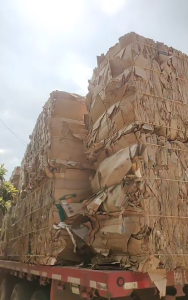 长期出售纯黄板纸压包料、统货压包料