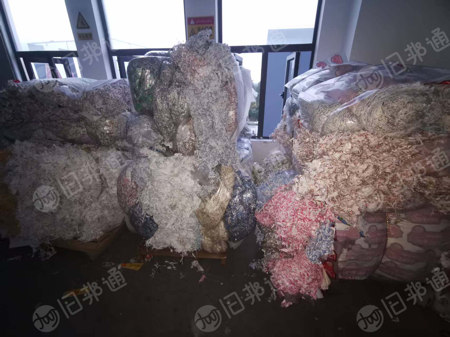 长期出售废不干胶纸边角料