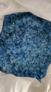 长期出售PC水桶破碎料