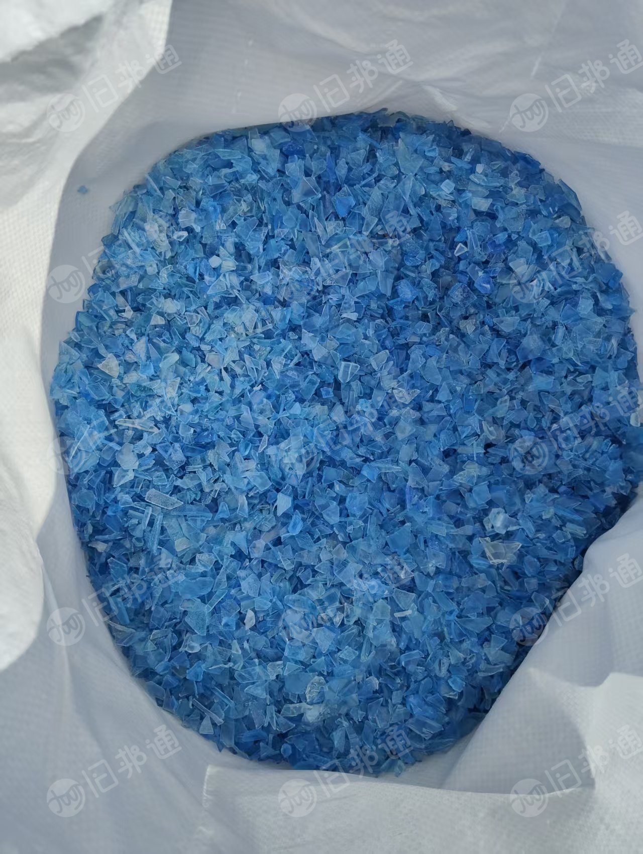 长期出售PC水桶破碎料