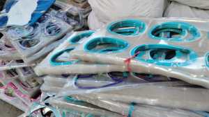 常年出售PVC头盔毛料