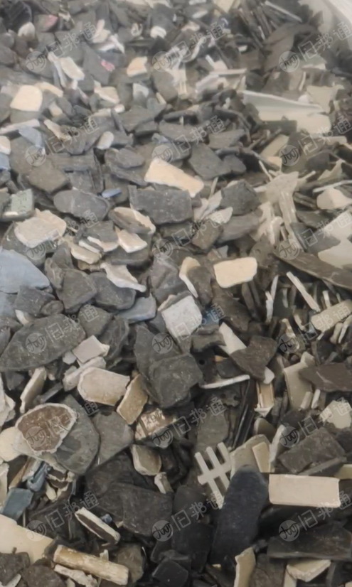 长期供应拆解公司电视，电脑，洗衣机，空调，塑料破碎片，ABS破碎料，阻燃ABS破碎料