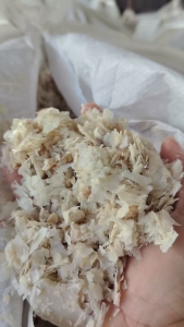 大量出售ABS光伏板破碎料