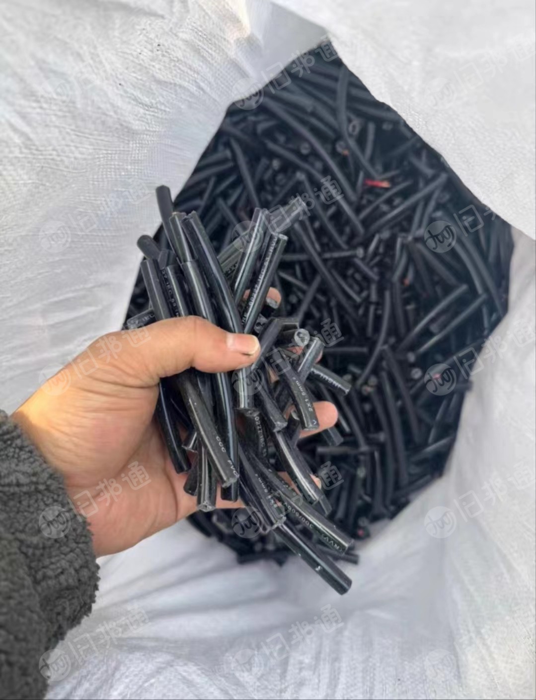 长期出售pvc线皮废料