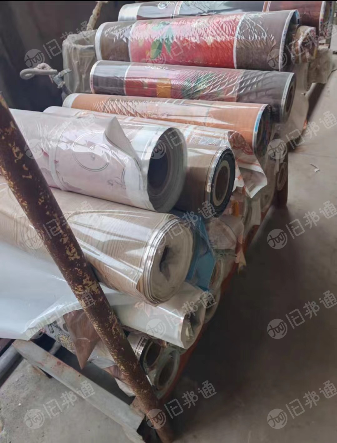 长期出售pvc家具地板装饰膜，月供60吨