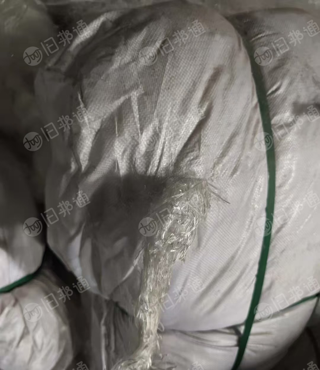 出售超高分子聚乙烯废丝，高强PE废丝，干净不带胶，进口的，强度20-30都有，现货有15吨