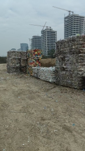 长期出售餐盒压块