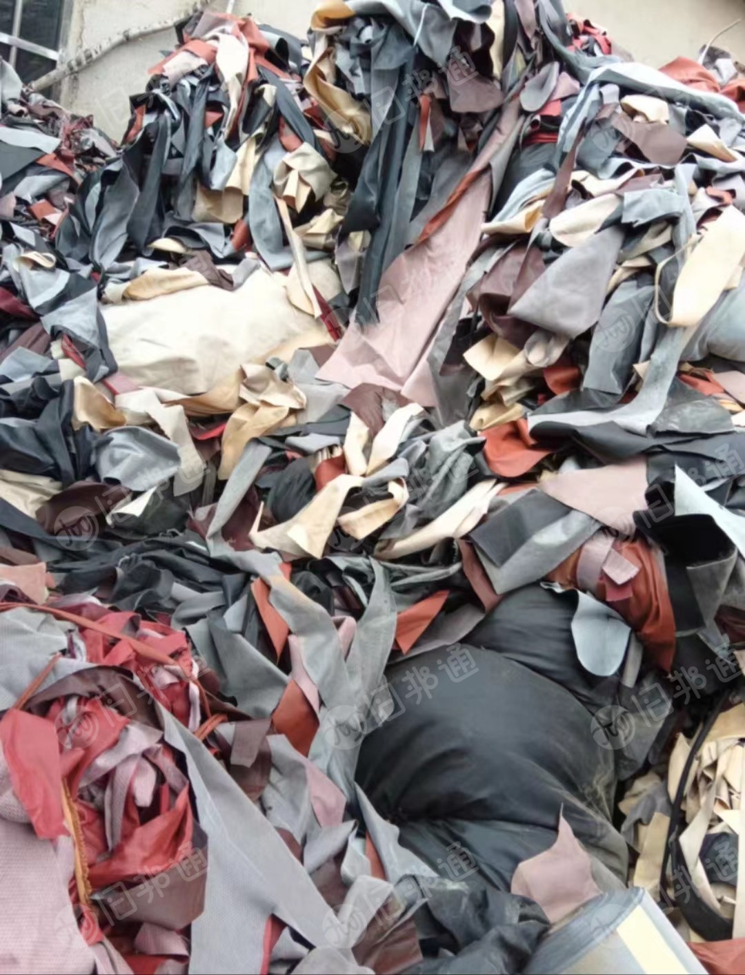 长期出售pvc废料，现货10吨