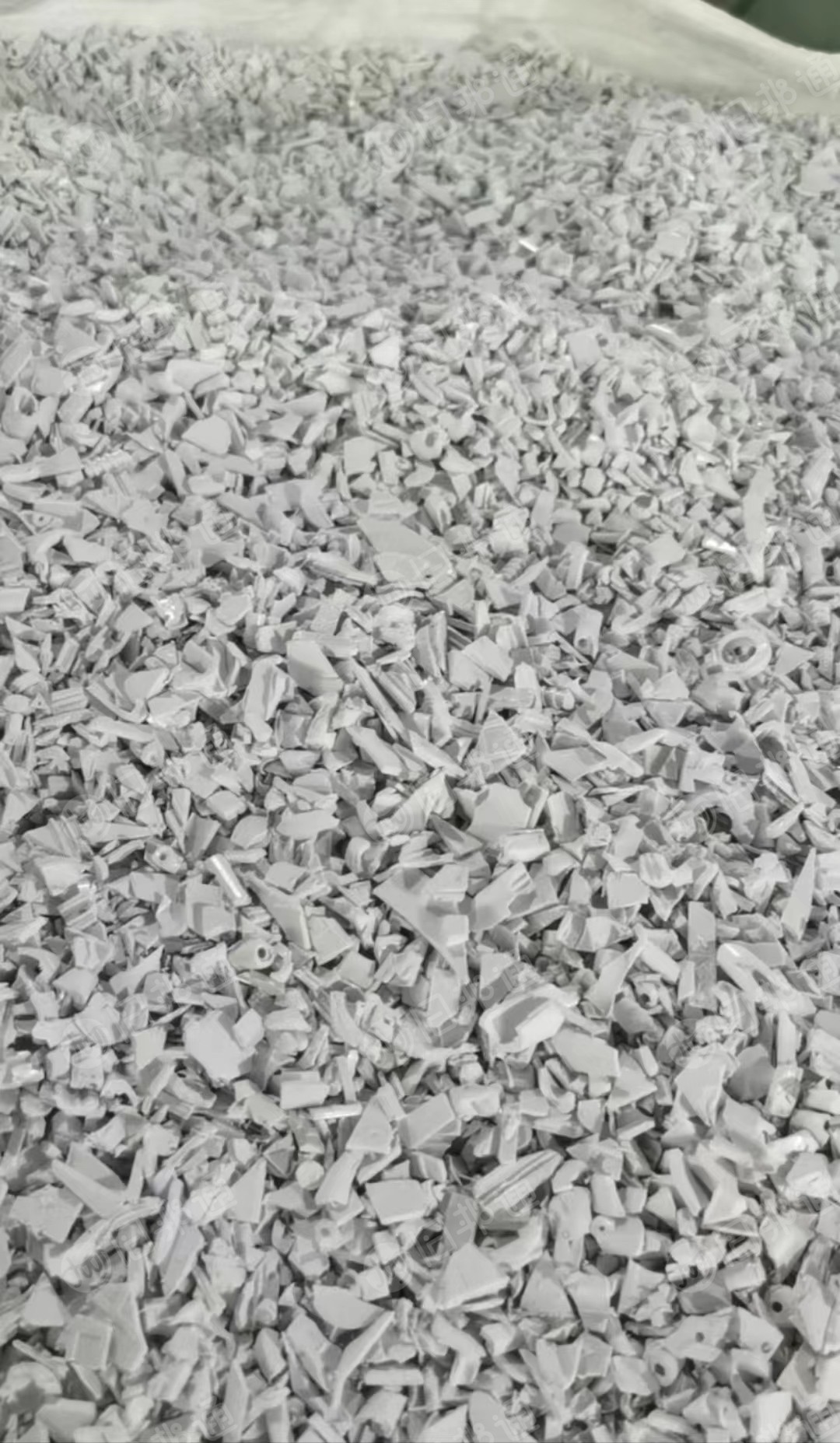 出售白色的ab破碎料，可直接造粒