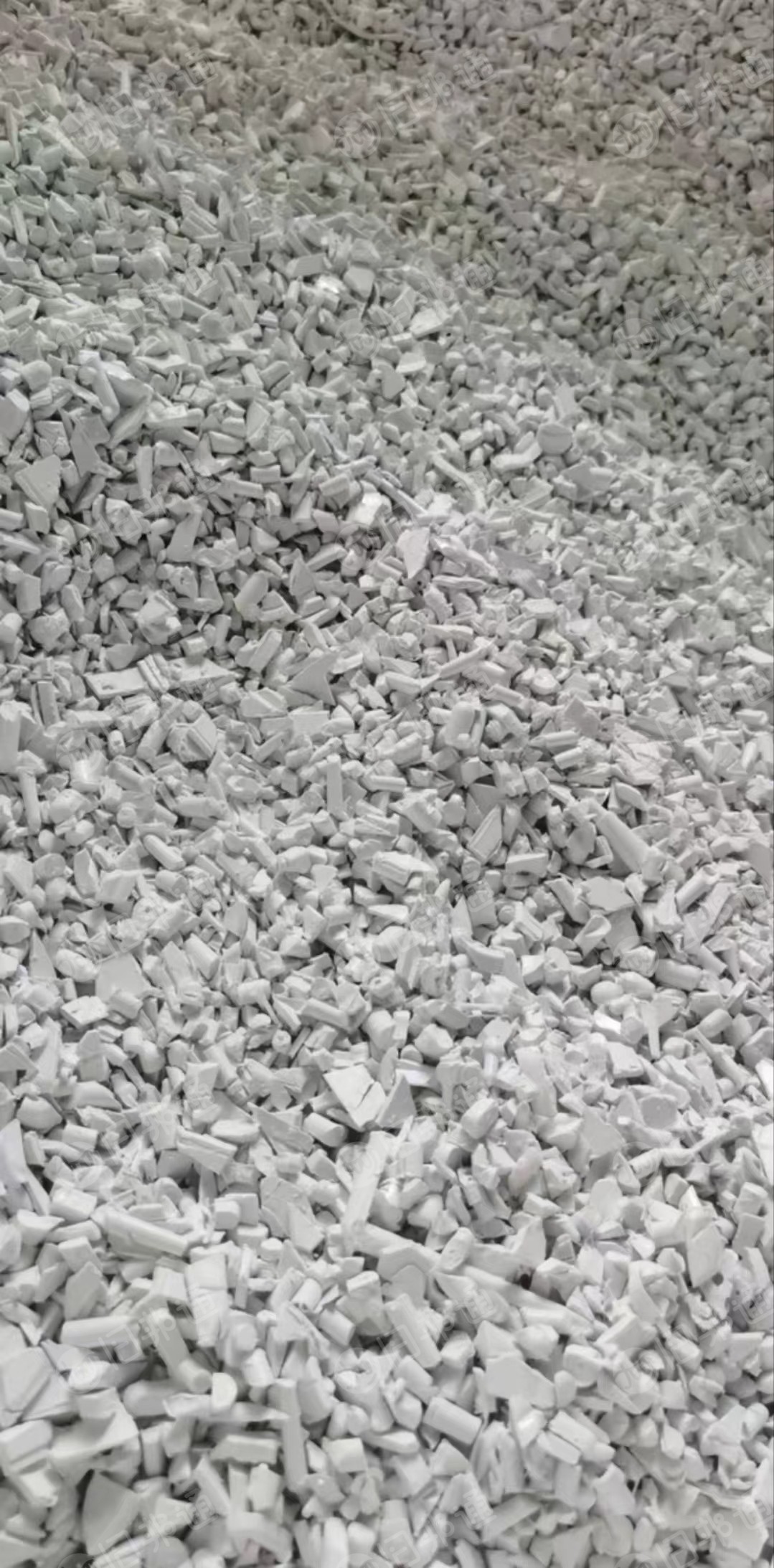 出售白色的ab破碎料，可直接造粒