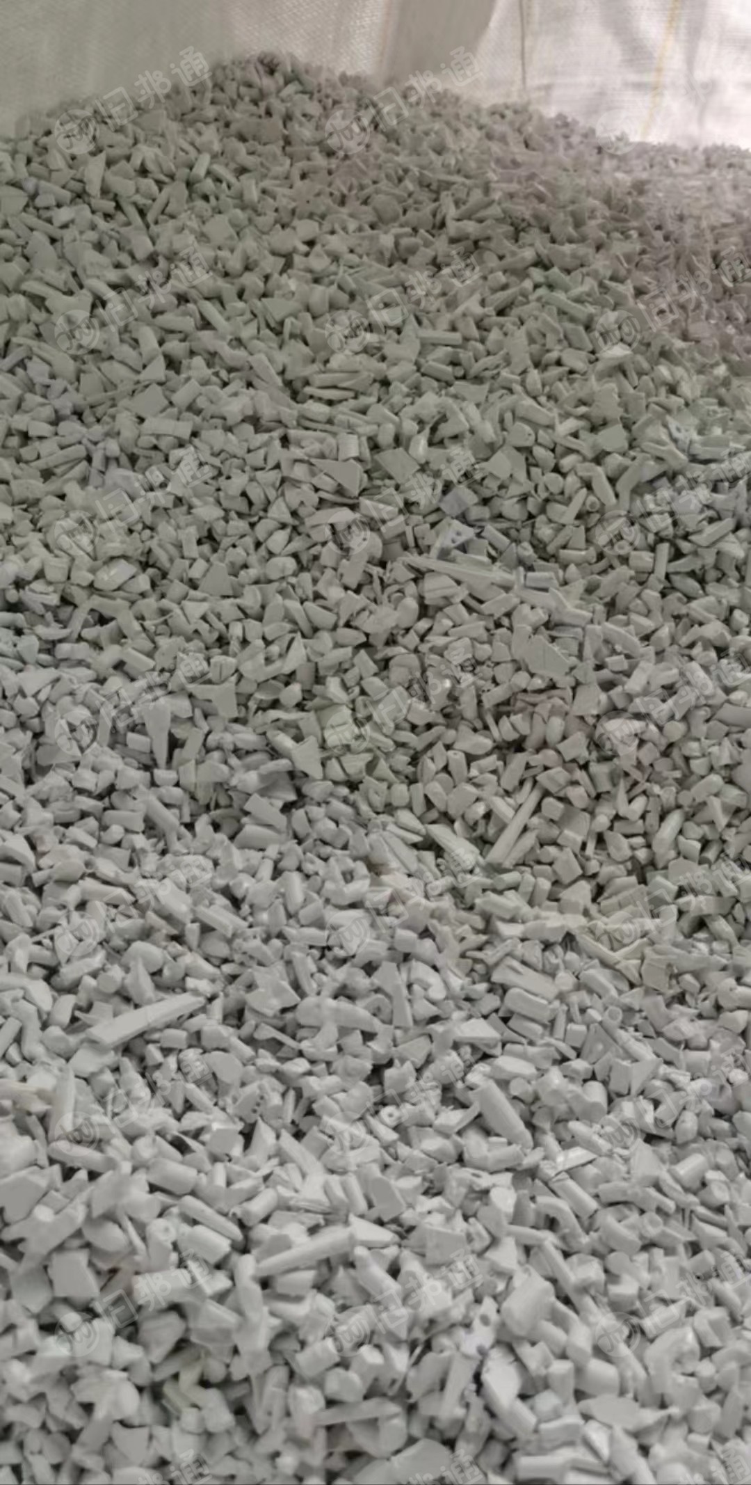 出售白色的ab破碎料，可直接造粒