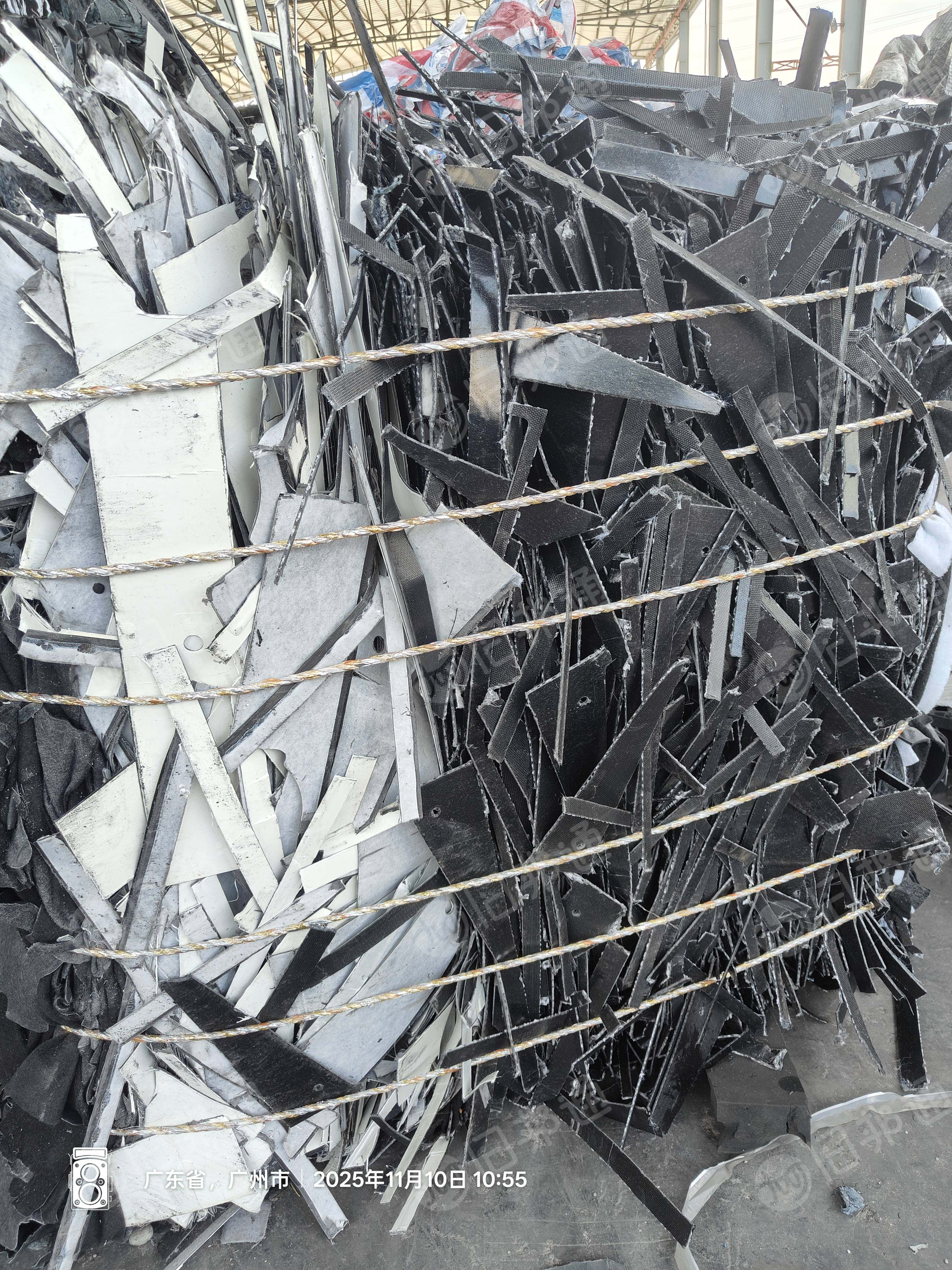 出售pet复合汽车内饰废料