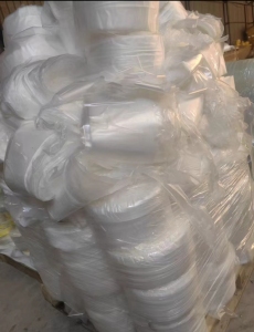 长期出售cpp轻胶膜废料，卷散都有
