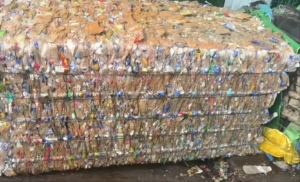 长期出售三色瓶砖，现货够车