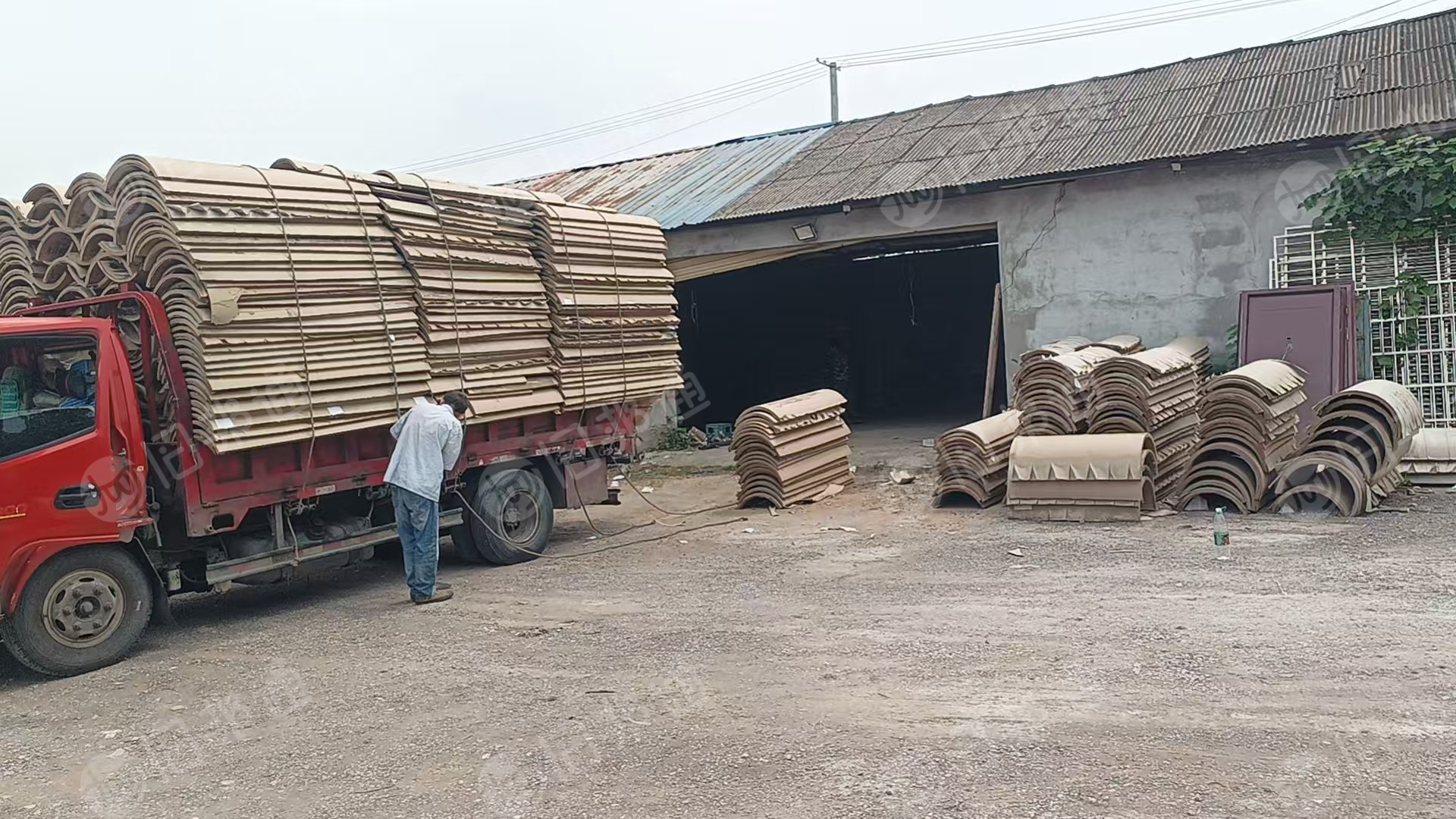 出售大纸筒废料，据开了