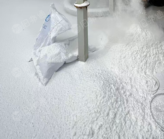 出售白色固体二酸醋纤维，生产香烟过滤嘴下来的，月供一挂车