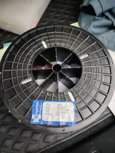 出售铝丝废料，现货1吨多（纯铝丝的重量）