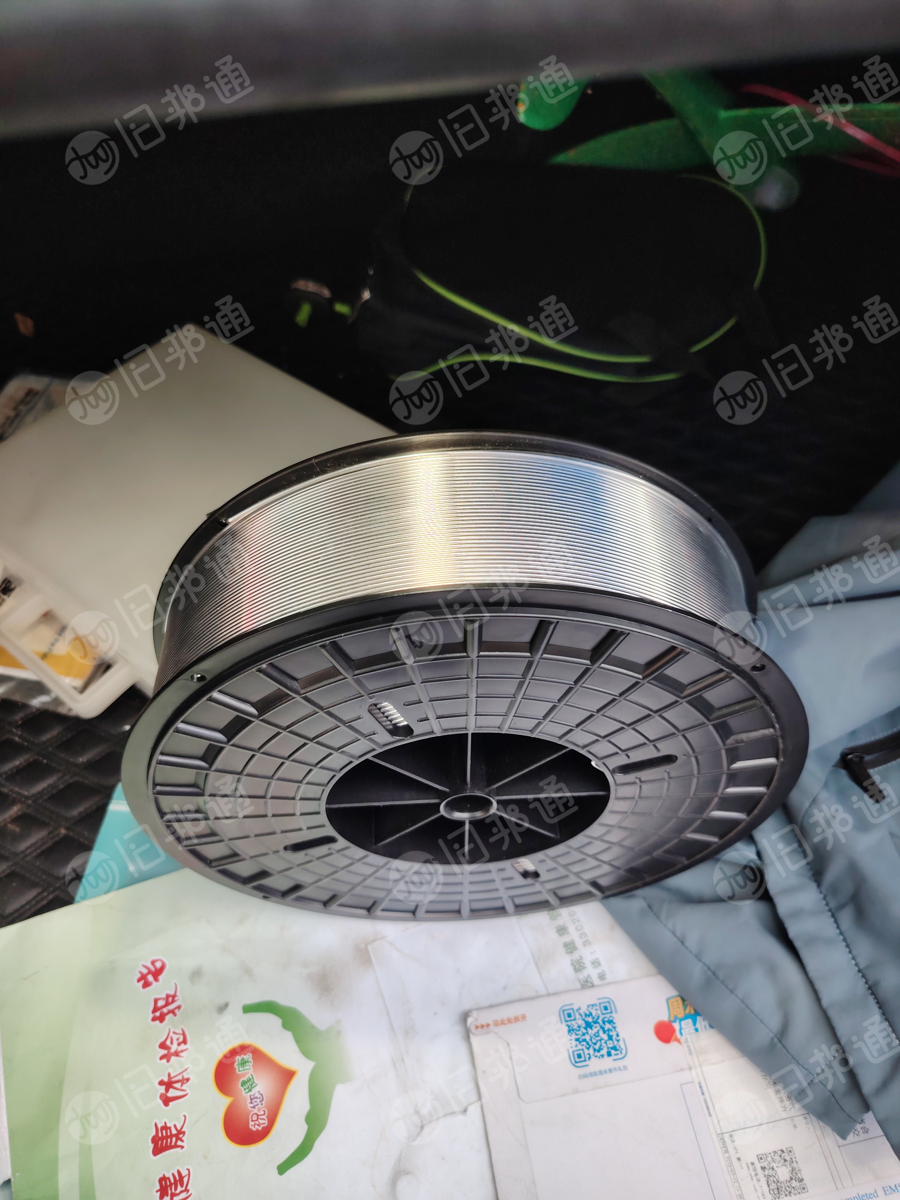 出售铝丝废料，现货1吨多（纯铝丝的重量）