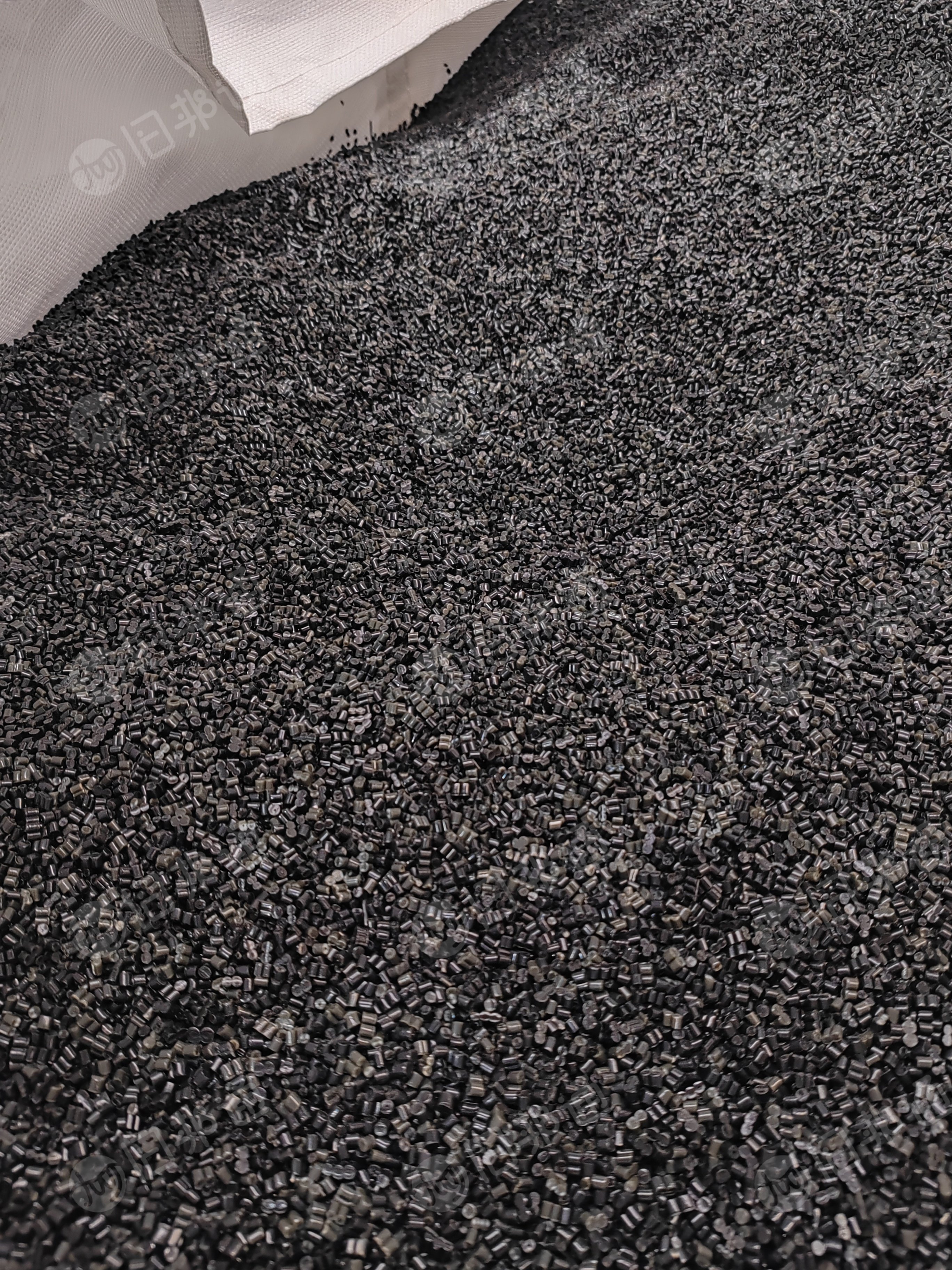 出售PA6 尼龙芯子再生颗粒