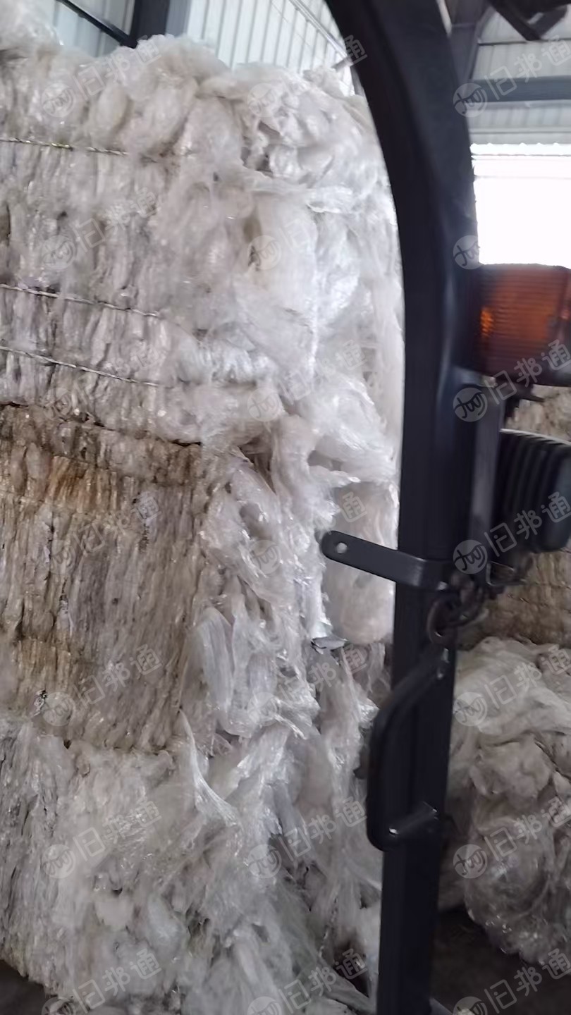 出售干造缠绕膜废料，有少量标签，现货20多吨