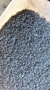 出售中性PVC过滤网片破碎料，有新料破碎料的，也有杂料，可造粒货直接上机