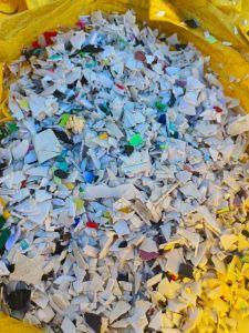 出售清水沉底花丙破碎料，清洗干净的