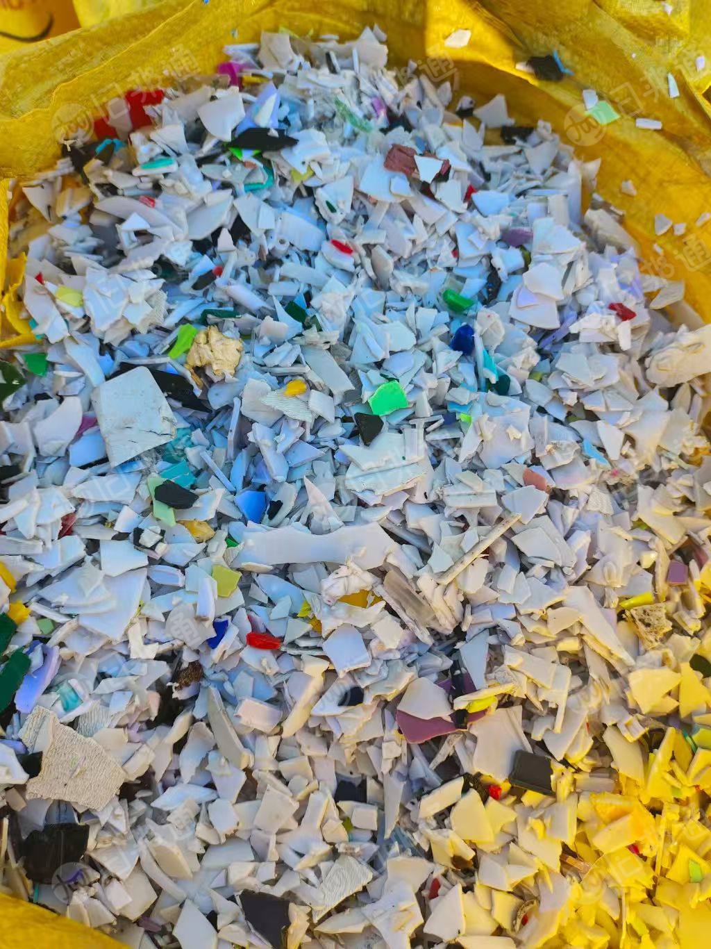 出售清水沉底花丙破碎料，清洗干净的