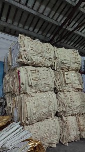 长期出售pvc植绒废料