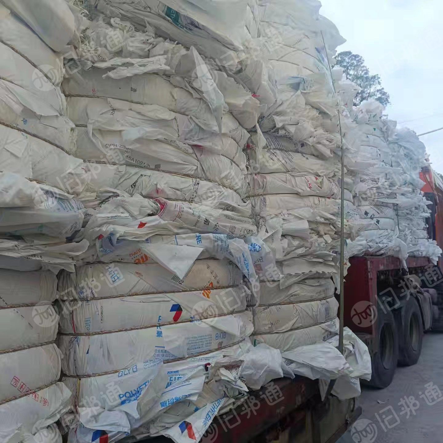 长期出售干造乳白袋废料，现货9.6一车