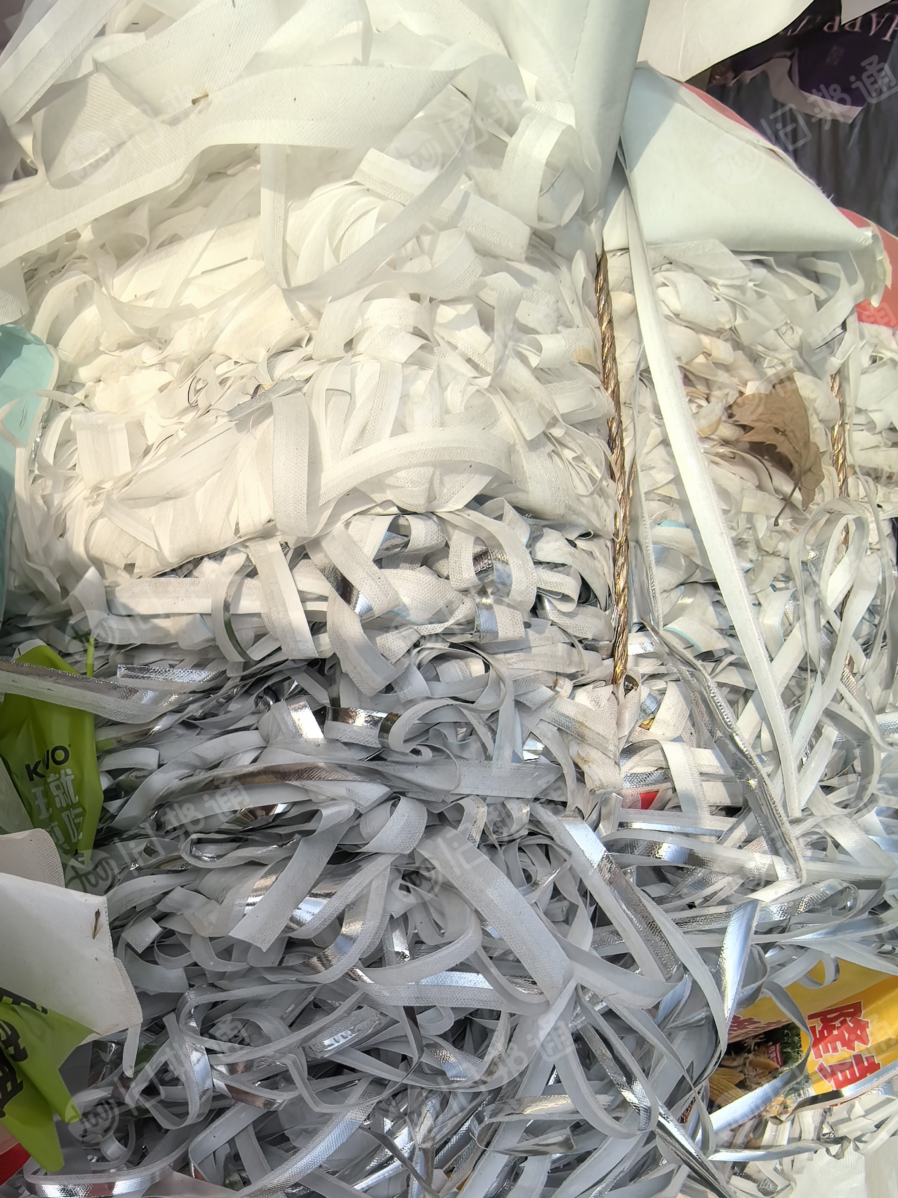 出售Pe复pp的彩印淋膜无纺布手提袋