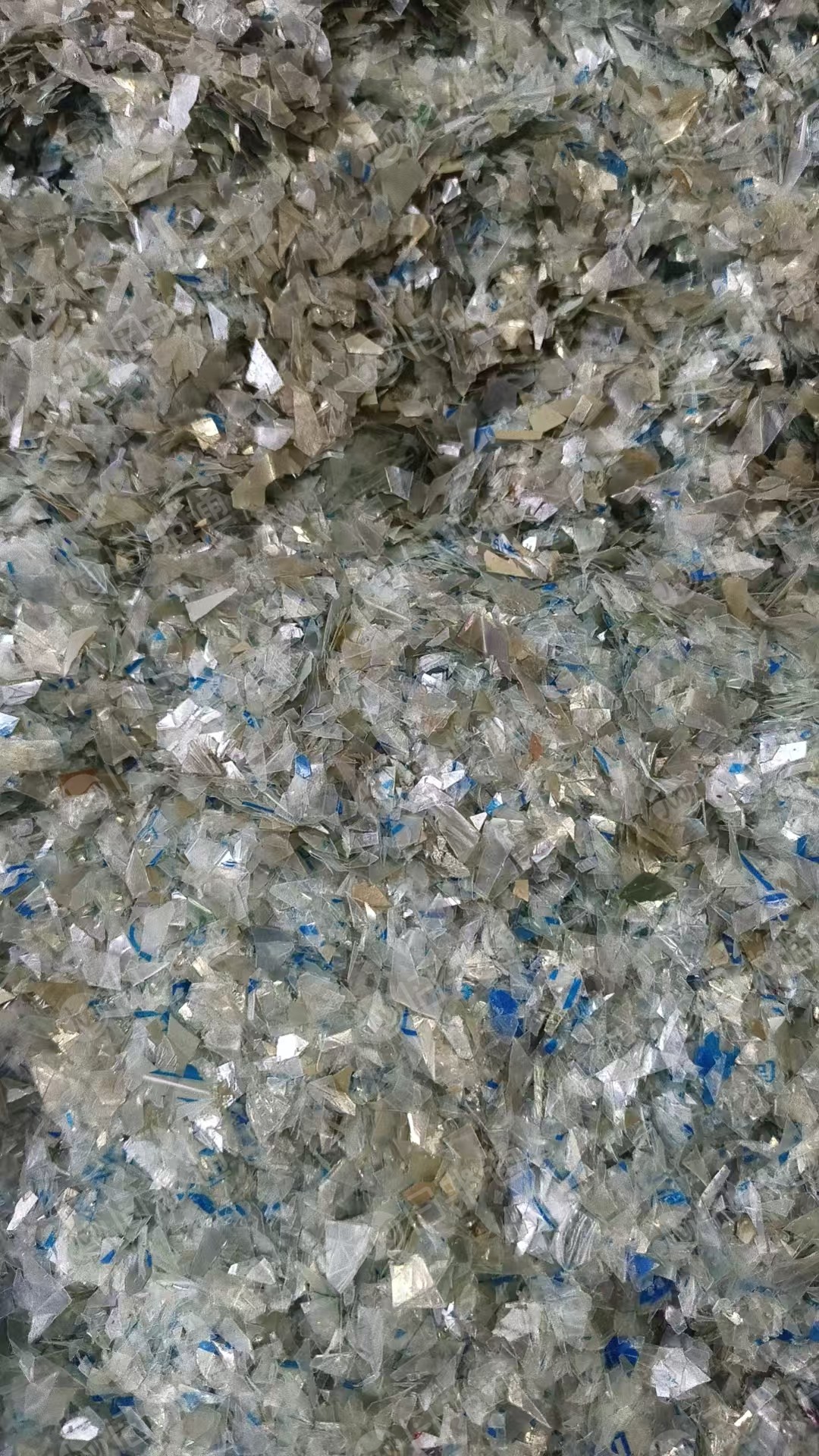 出售PVC铝材膜破碎料，现货二十吨左右