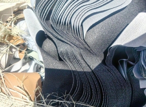 出售PVC坐垫革边料