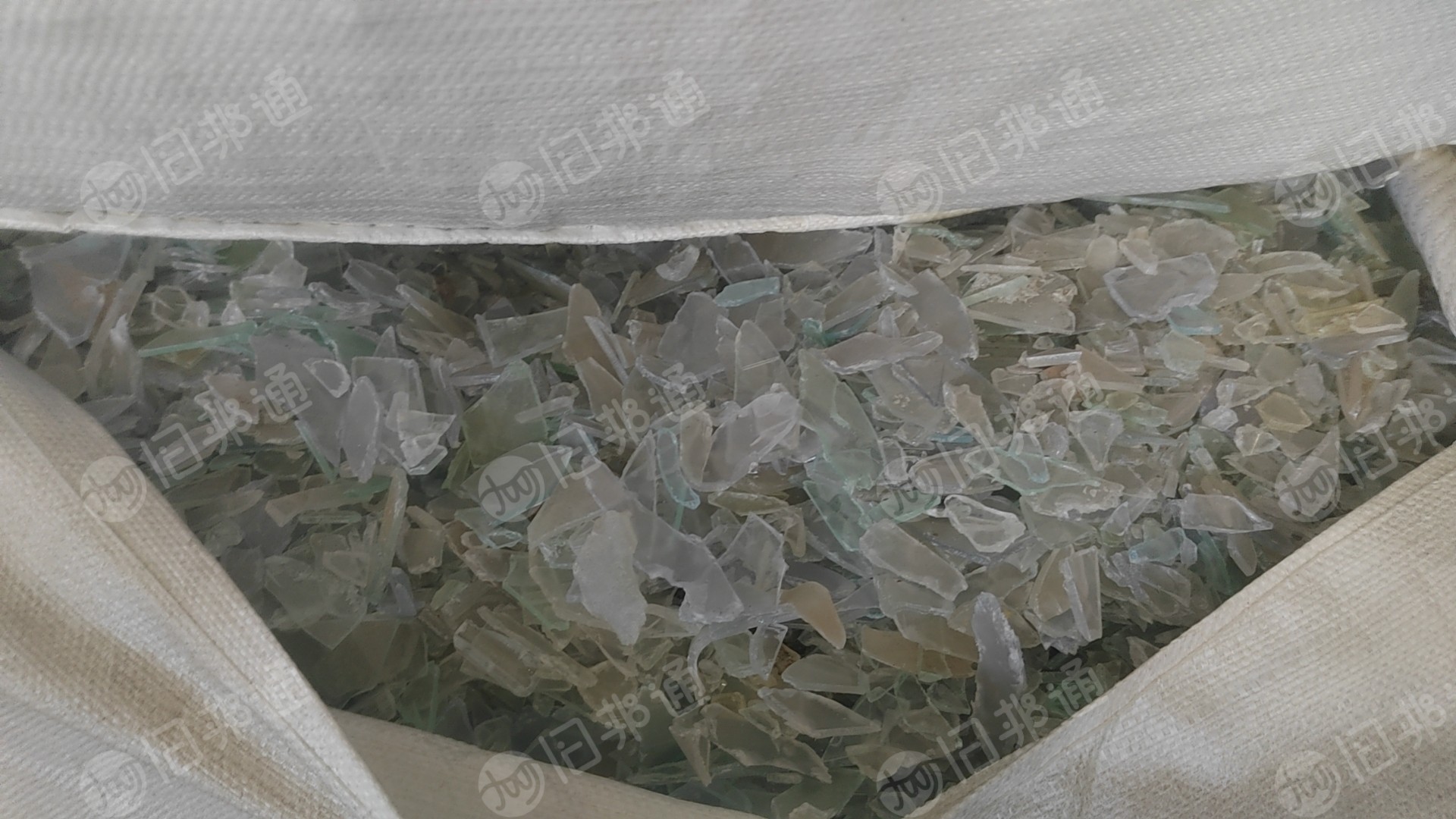 出售冰箱抽屉透苯破碎料，现货35吨