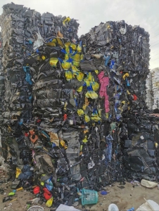 大量求购黑丙压块，破碎用