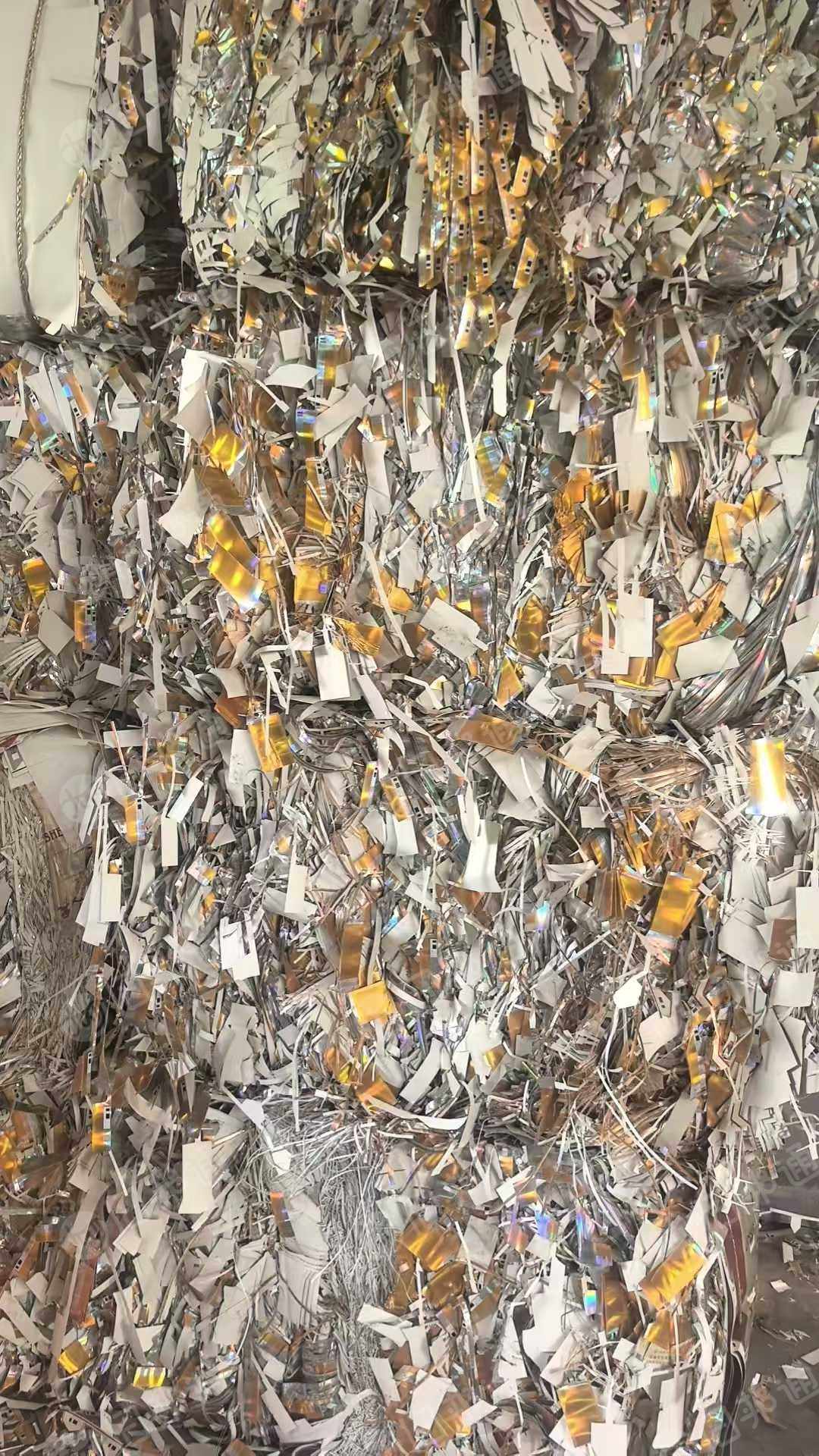 长期出售无膜金银卡边角料