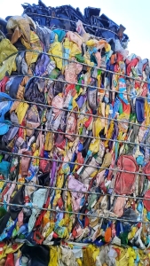 长期出售大小白压块，花乙压块