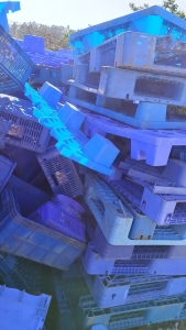 出售各种PE框料，低压框料，垃圾桶毛料