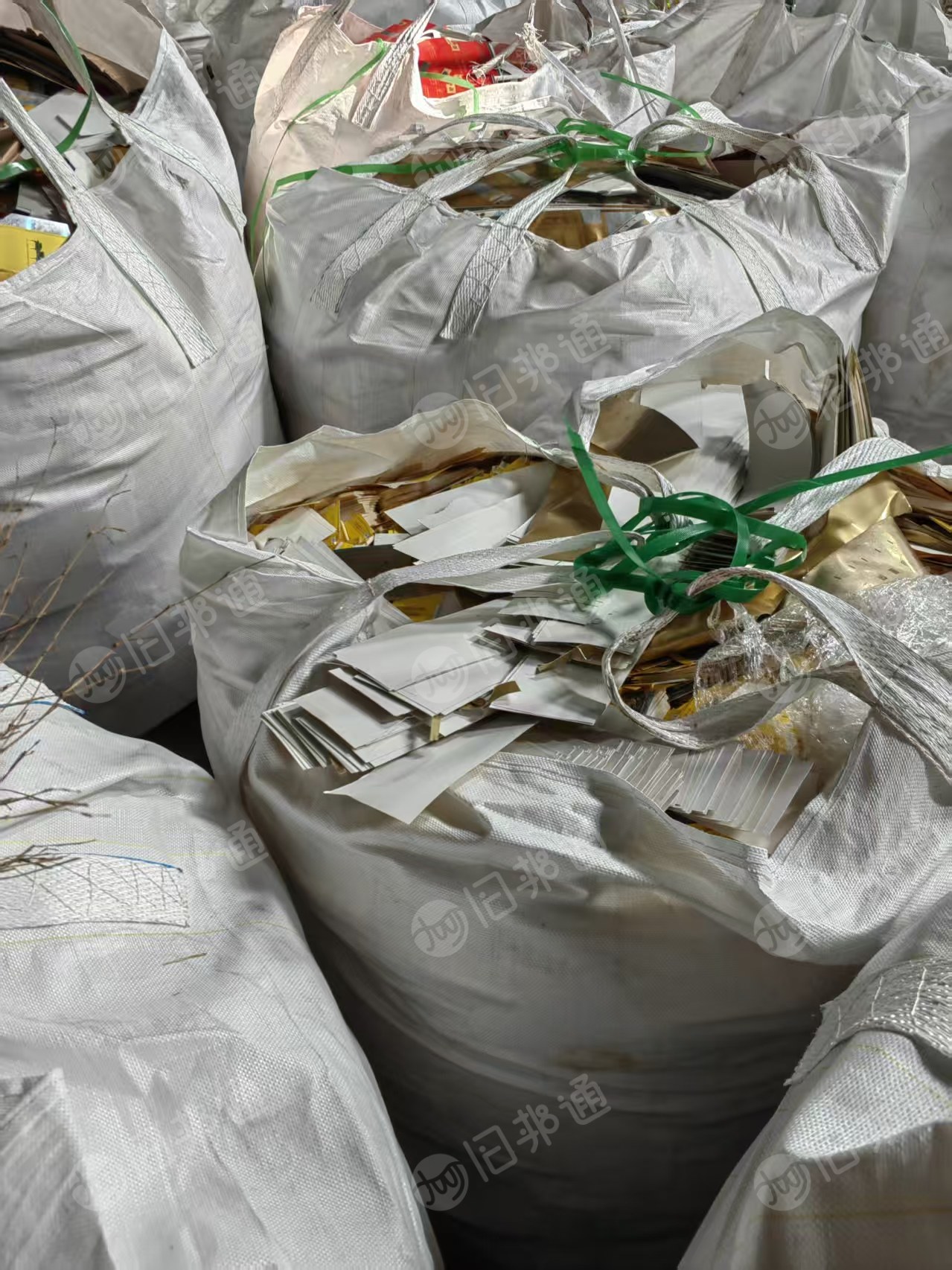 长期出售无膜金银卡边角料